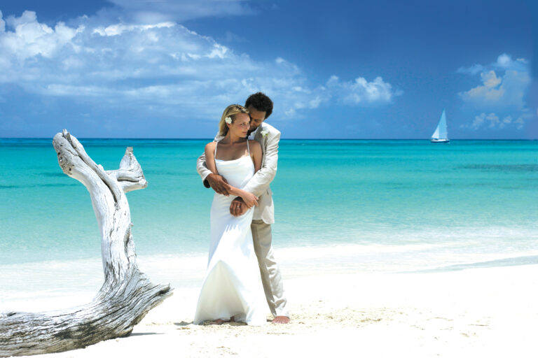 Antigua & Barbuda takes top Caribbean wedding award